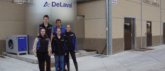 Familie Lanneau voor hun melkveebedrijf met DeLaval Koeltank. 