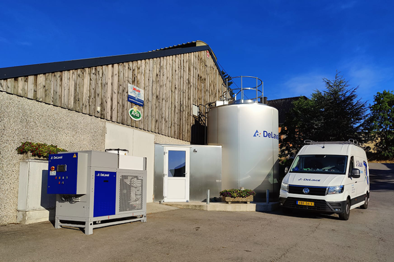 DeLaval koelinstallatie met o.a. de compact water chiller