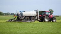 trekker met mest injectie