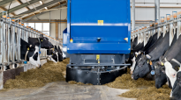 Zelfrijdende distributiewagen van DeLaval: de OptiWagon